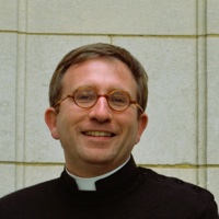 pere-maxime-lefebvre-200